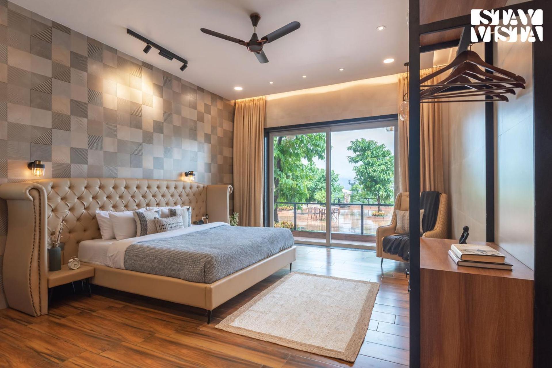 לונבלה Stayvista At La Nirvana With Pool, Music Speaker & Indoor-Outdoor Game מראה חיצוני תמונה